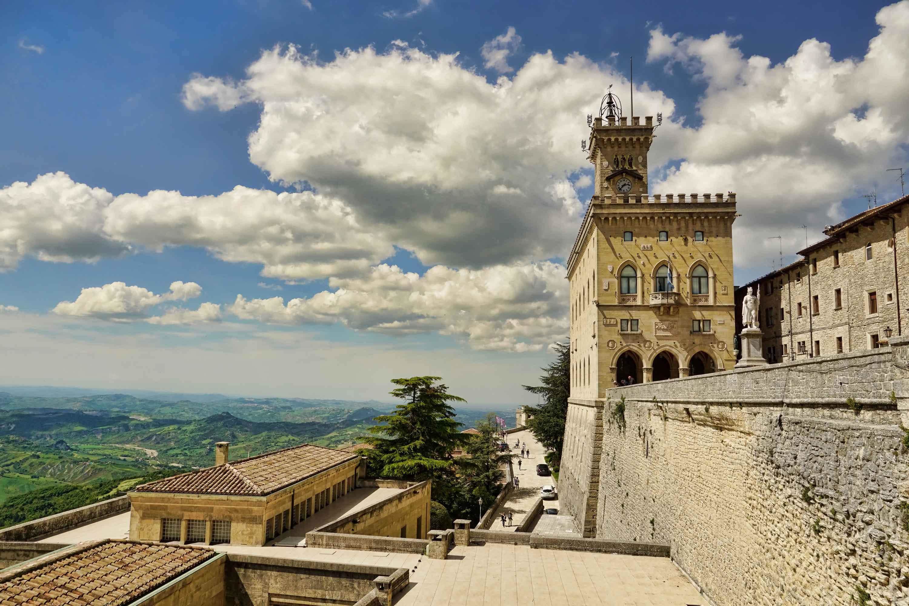 Come Laurearsi nella Repubblica di San Marino Online